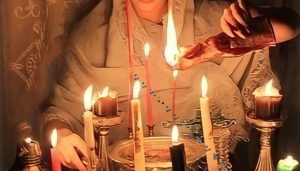 Верховный суд России впервые признал гадалок мошенниками